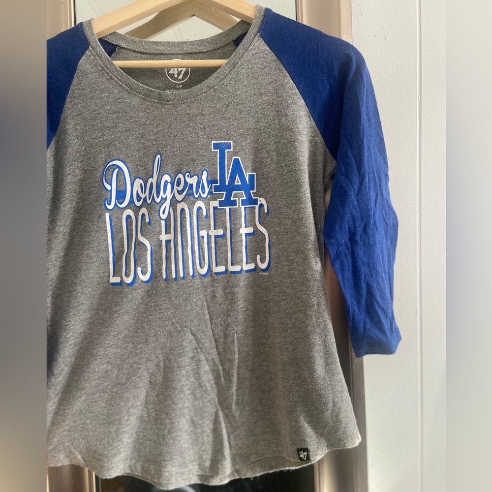 LA Dodgers shirt